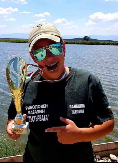 Рибарка улови 4 сома за 4 дни във водите на язовир „Копринка“ 