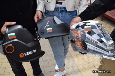 Хаджиеновци не спират да жънат успехи в национални олимпиади и състезания