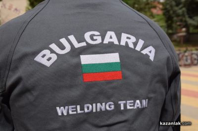 Хаджиеновци не спират да жънат успехи в национални олимпиади и състезания