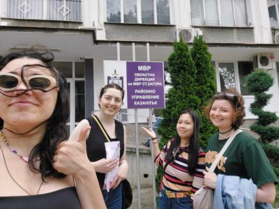 Интернационални доброволци представиха страните си в ПГЛПТ