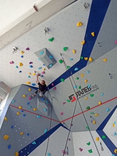 Клуб “Селт“ участва в откриването на стената за катерене в Карлово