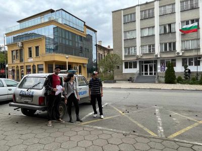 Интернационални доброволци представиха страните си в ПГЛПТ