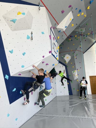 Клуб “Селт“ участва в откриването на стената за катерене в Карлово