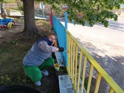 Доброволци и младежи на сдружение “МЦР-Взаимопомощ“ отбелязаха с инициатива “Денят на Земята“