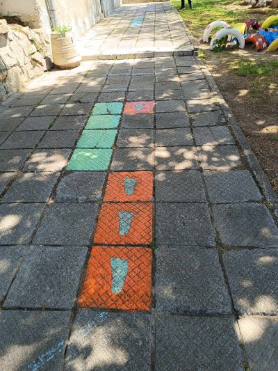 Доброволци и младежи на сдружение “МЦР-Взаимопомощ“ отбелязаха с инициатива “Денят на Земята“