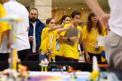 Казанлъшко участие на най-големия световен фестивал за Лего роботика