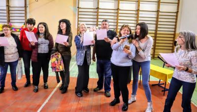 “С песен светът е чудесен” в ОУ “Чудомир“ Казанлък