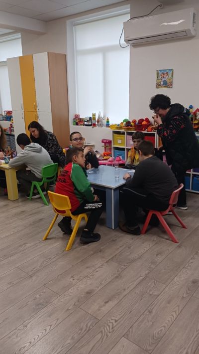 25 деца се включиха в „Бъди С нас за ден“ на сдружение „Бъдеще за децата“