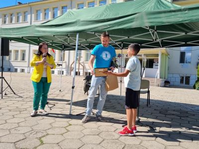 Актьорът Христо Пъдев гостува в ОУ “Св. Паисий Хилендарски“