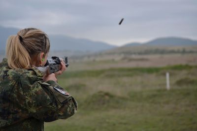 Състезание по военен трибой се състоя на Учебен център “Тюлбе“ в Казанлък 