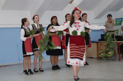 С весели и разнообразни събития бе наситена тематичната седмица в ОУ “Мати Болгария“