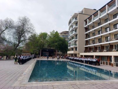 Отлично представяне на учениците от ПГЛПТ в състезанията по професия в Златни пясъци