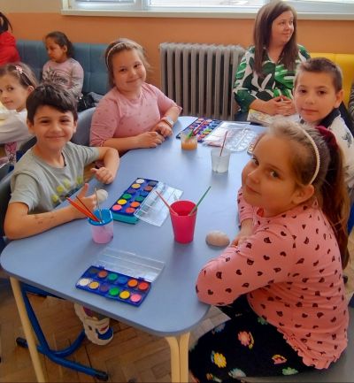 Великденска работилничка в ОУ „Чудомир“