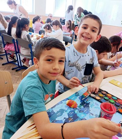 Великденска работилничка в ОУ „Чудомир“