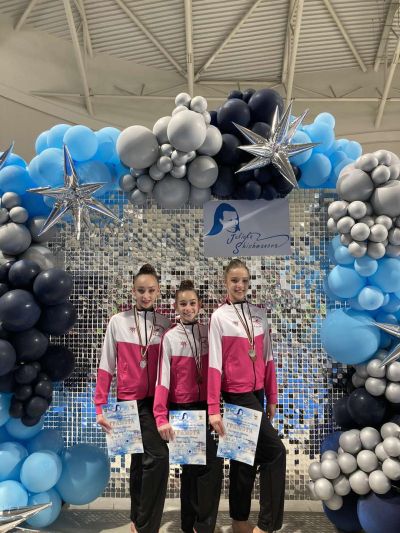 Сред най-добрите в конкуренция с 8 държави са казанлъшките гимнастички