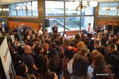 При голям интерес премина 12-ата Областна панорама на професионалното образование и кариерно ориентиране в Казанлък 