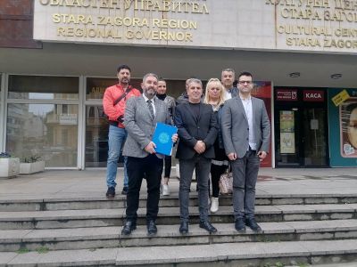 „Има такъв народ“ с трима казанлъчани в листата си за изборите 