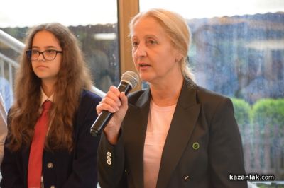 При голям интерес премина 12-ата Областна панорама на професионалното образование и кариерно ориентиране в Казанлък 