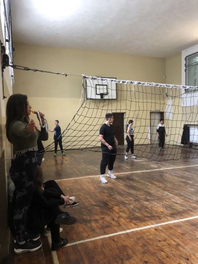 Ученици от ПГЛПТ станаха учители за ден 