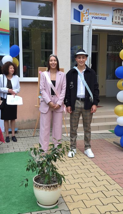 Механото изпрати своите абитуриенти