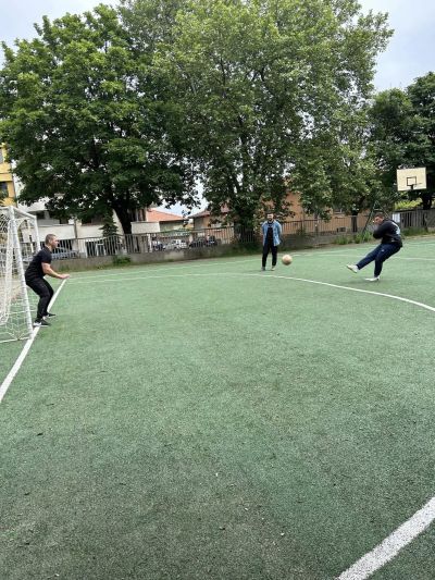 Денис Недялков от 11б клас е новият “Цар на дузпите“ в ПГЛПТ