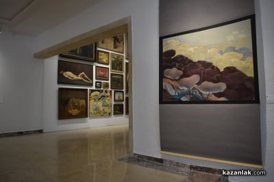 Световнопризнатият пастелист Дарина Янева представи своите живописни творби в Казанлък