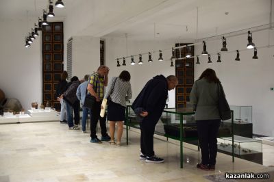 Изложби, концерти, работилници и кино очакваха посетителите за Нощта на музеите в Казанлък 