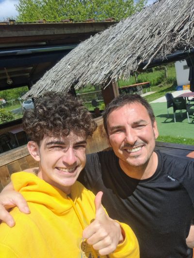 За сълзите и усмивките по пътя Камино де Сантяго разказа казанлъчанинът Александрос