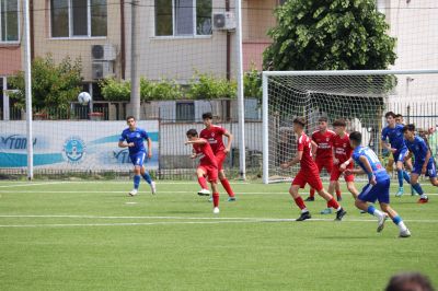  “Розите“ с поредни успехи