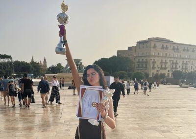 Казанлъшката певица Ивана Иванова спечели Grand Prix от международен конкурс в Малта / Новини от Казанлък