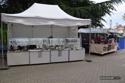 Празничен Казанлък носи настроение