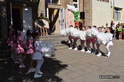С красиво тържество и изява на талантите си, ОУ “Мати Болгария“ чества 24-ти май