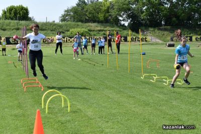 Деца и родители се забавляваха в спортната надпревара “Мама, татко и аз“