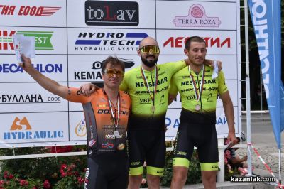 Колоездачен клуб “Лястовица“ завоюва купа и медал от състезанието в Казанлък