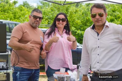 Традиционният мотокрос в Енина събра стотици фенове