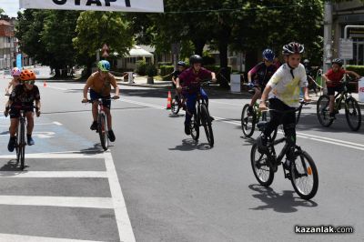 Колоездачен клуб “Лястовица“ завоюва купа и медал от състезанието в Казанлък