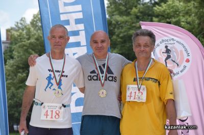 4 рекорда бяха подобрени в третото издание на маратон „Розова долина“