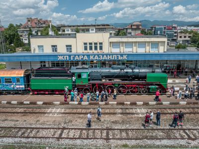 Концерти на гарата в Казанлък