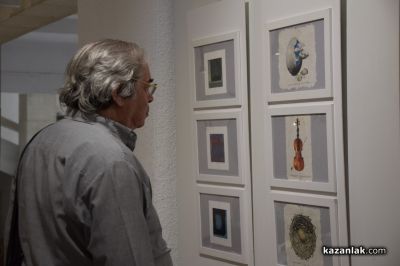 430 графики на творци от 5 континента представя Художествената галерия в Казанлък