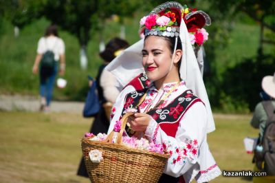 Дни на Розата в Дамасцена