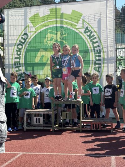 Състезателите на СКА „Петя Пендарева“ се завърнаха с куп медали от спортен турнир в Стара Загора 