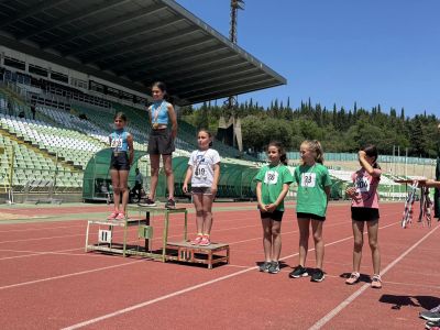Състезателите на СКА „Петя Пендарева“ се завърнаха с куп медали от спортен турнир в Стара Загора 