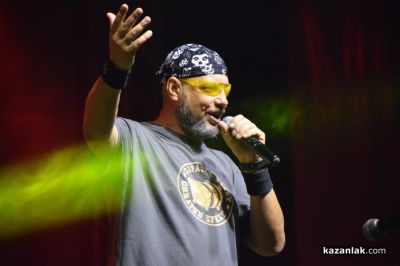 Емблематичният мотосъбор на “Черните рози“ събра хиляди край Казанлък