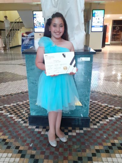 Пианистите на Елена Юлианово отново с високи отличия oт международен конкурс