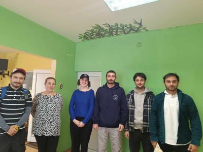 Нови чуждестранни доброволци идват в Казанлък