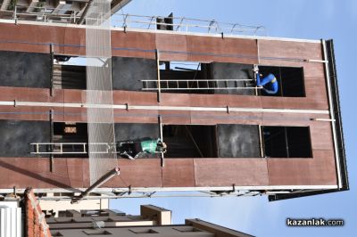 Пожарникари от цялата страна се състезават за купа „Севтополис“