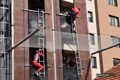 Пожарникари от цялата страна се състезават за купа „Севтополис“