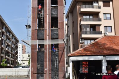 Пожарникари от цялата страна се състезават за купа „Севтополис“