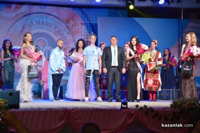 Галена Назърова е новата Царица Роза на Павел баня, а Александър Динев е Цар на минералната вода