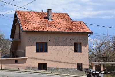 Министри на посещение в Шипка след бурята: Държавата обеща помощ за пострадалите/ ВИДЕО 